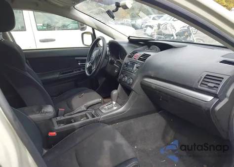 2014 Subaru Xv Crosstrek 2.0 Premium z USA, uszkodzony, nr VIN JF2GPACC9E8252099